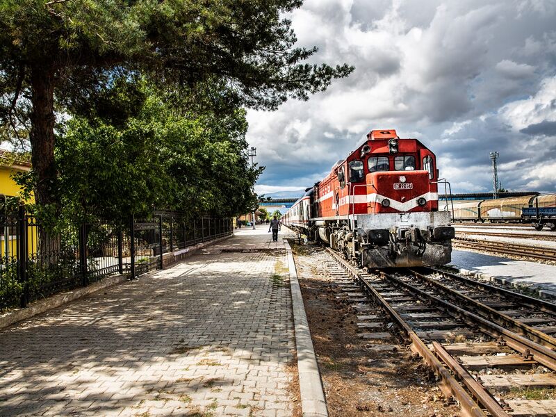 TURİSTİK DOĞU EKSPRESİ İLE KARS ERZURUM TURU Uçak İle Gidiş Tren İle Dönüş